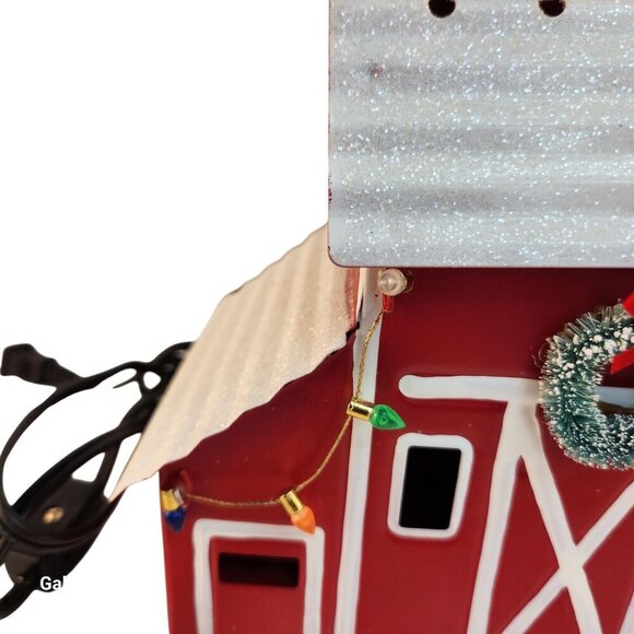 Scentsy Authentic Red Barn Wax Warmer With Light-Up Windows & Glittered Roof Des - Picture 9 of 12